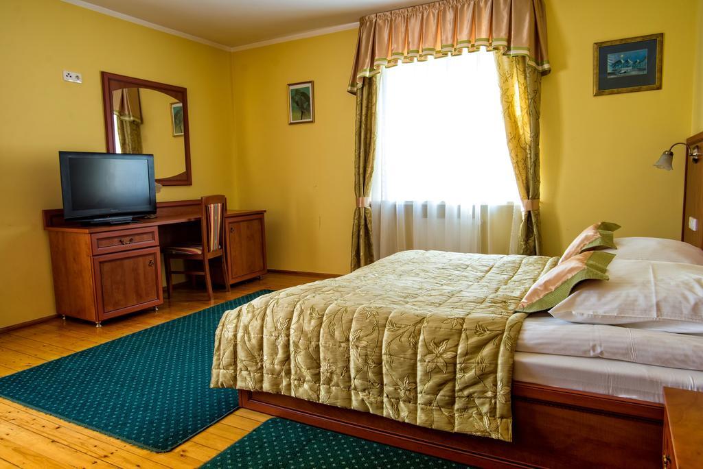 Hotel Adalbertus Gniezno Bilik gambar