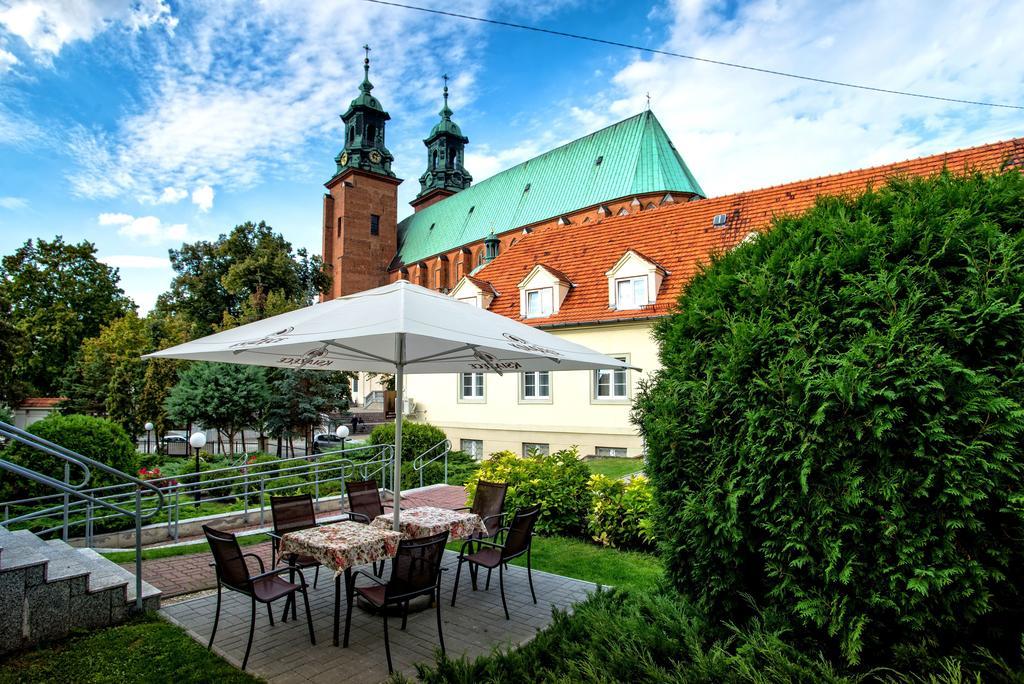 Hotel Adalbertus Gniezno Luaran gambar